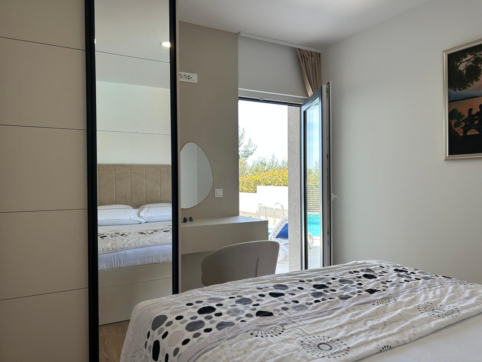 Petar With Pool And Sea View * Makarska